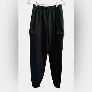 Universal Thread XS black jogger sweatpants fleece lined utility pants cargo